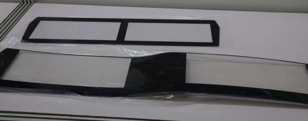 汽车中控玻璃翘曲度测量，大屏不代表精度不足|大玻璃平面度测量仪